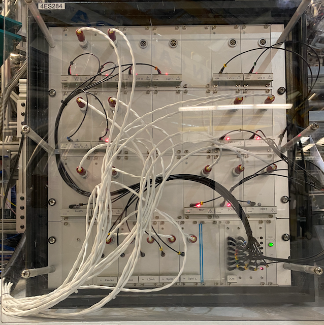 Scienta High Voltage Power Supply